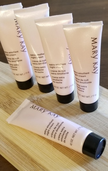 Mary Kay Other - Mary Kay Extra Emollient Night Cream - 5 Samples